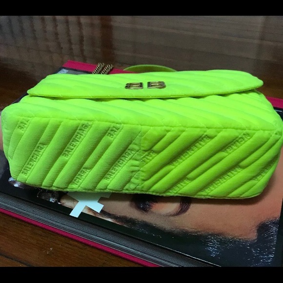 Balenciaga BB Logo Neon Velvet Bag - Picture 8 of 13
